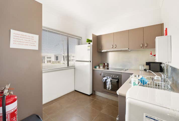 32 Duntroon Street Brendale QLD 4500 - Image 17