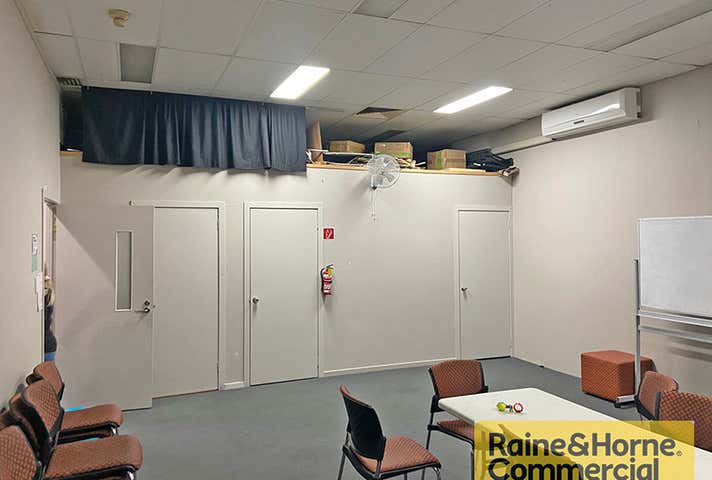7/481 Gympie Road Strathpine QLD 4500 - Image 17