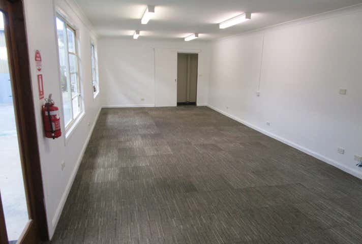 Unit 2, 32 Seasands Drive Redhead NSW 2290 - Image 7