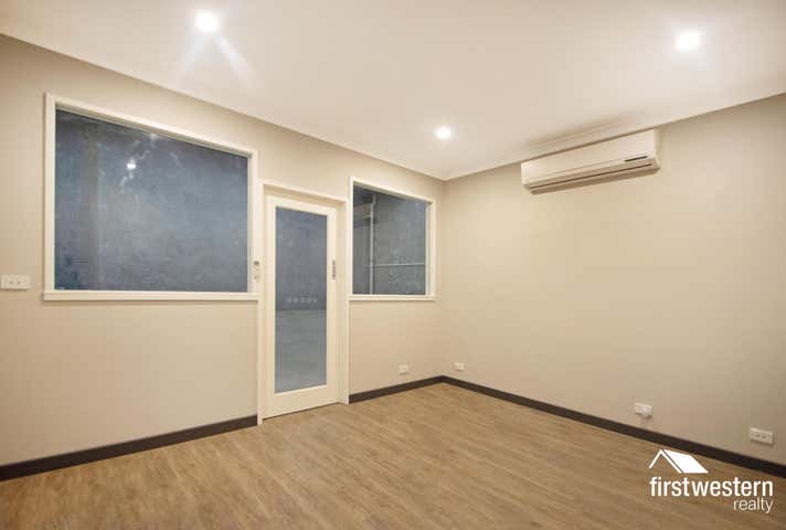 4/21 Warman Street Neerabup WA 6031 - Image 12
