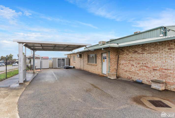 2/18 Keates Road Armadale WA 6112 - Image 6