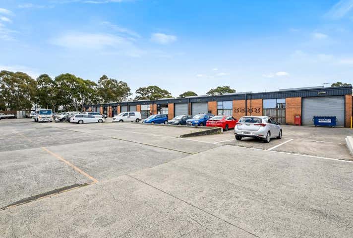 4/2-4 Lace Street Eumemmerring VIC 3177 - Image 4