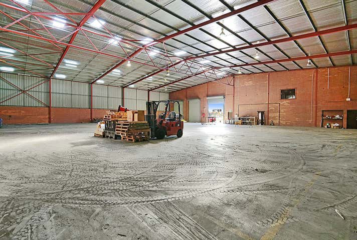 97 Sheffield Road Welshpool WA 6106 - Image 30