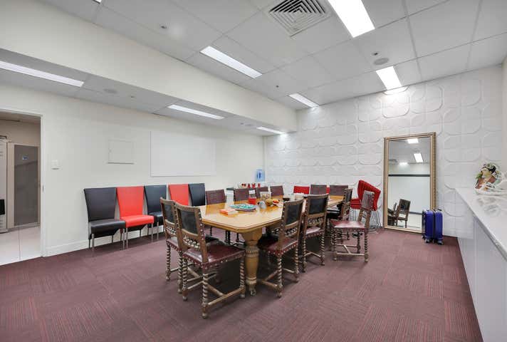 27/42 Bundall Road Bundall QLD 4217 - Image 6