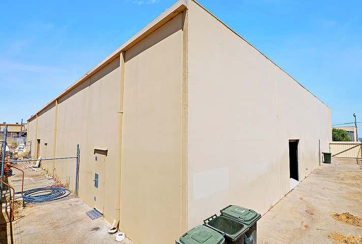 Unit 1, 13 Emplacement Crescent Hamilton Hill WA 6163 - Image 13