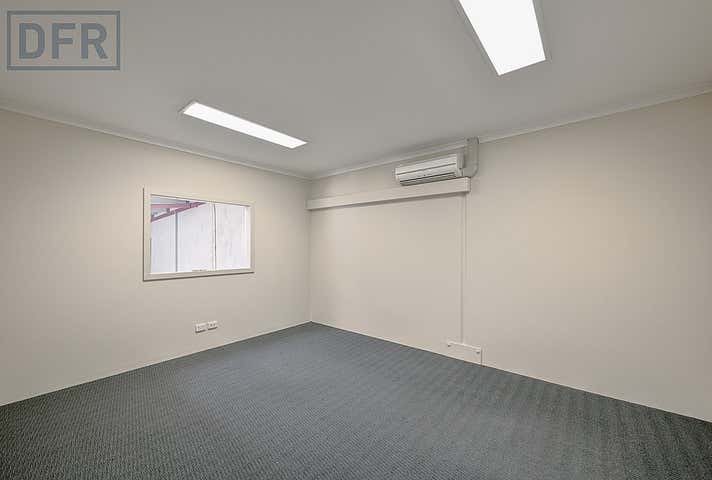 1/49 Biscayne Way Jandakot WA 6164 - Image 5