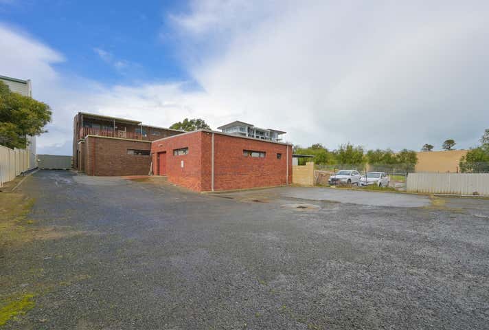 50 Kent Street Rockingham WA 6168 - Image 11