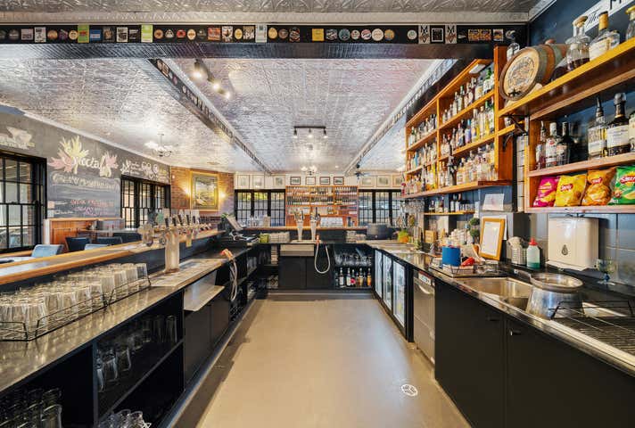 694-696 Mount Macedon Road Mount Macedon VIC 3441 - Image 7