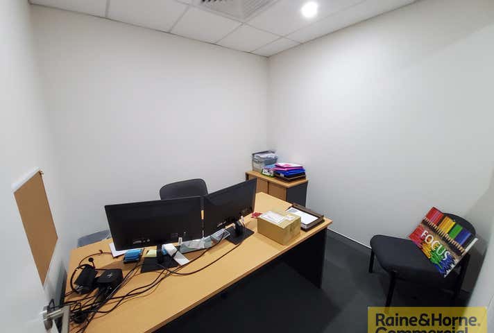 11-12, 696 Sandgate Road Clayfield QLD 4011 - Image 6