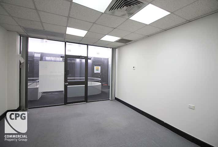 4/50 Kitchener Parade Bankstown NSW 2200 - Image 4