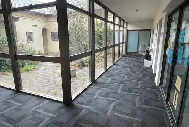 143 Napier Street Essendon VIC 3040 - Image 16