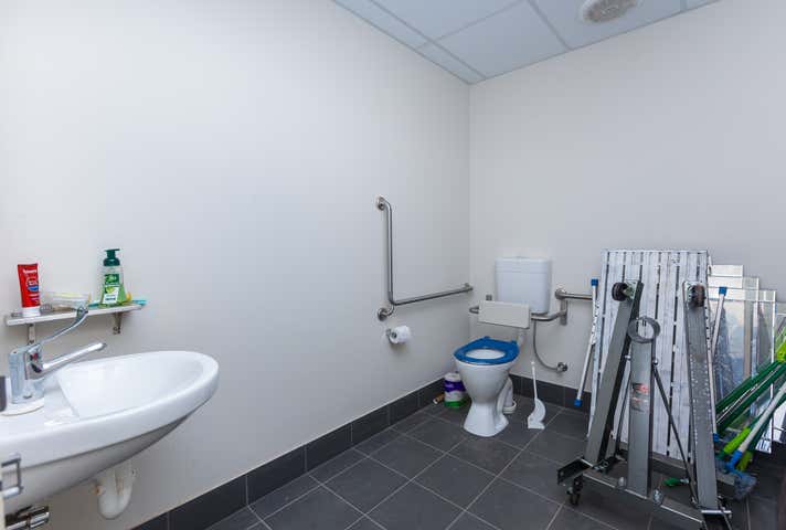 6/6 Production Road Canning Vale WA 6155 - Image 13