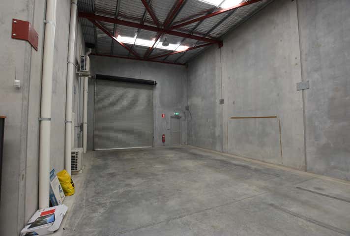 U2, 9 Glory Road Gnangara WA 6077 - Image 5