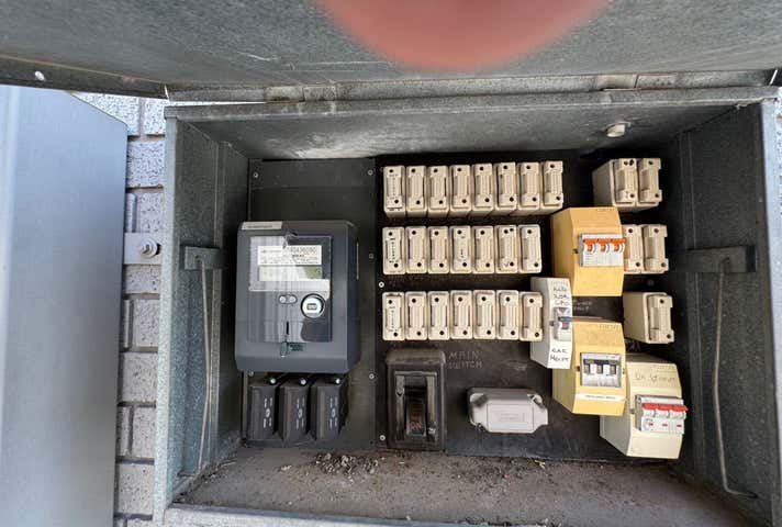 26 Furniss Road Landsdale WA 6065 - Image 25