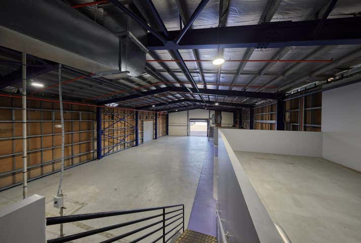 59 Dutton Street Portsmith QLD 4870 - Image 9