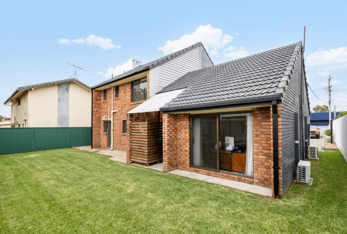 122 Ashmore Road Benowa QLD 4217 - Image 8