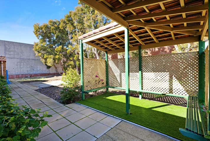 26 Prindiville Drive Wangara WA 6065 - Image 15