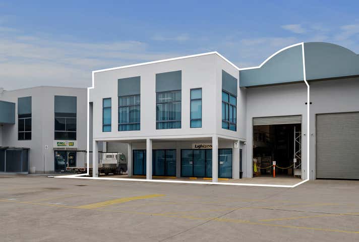 7/3-5 Deakin Street Brendale QLD 4500 - Image 2