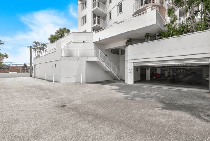 3/2623 Gold Coast Highway Broadbeach QLD 4218 - Image 16