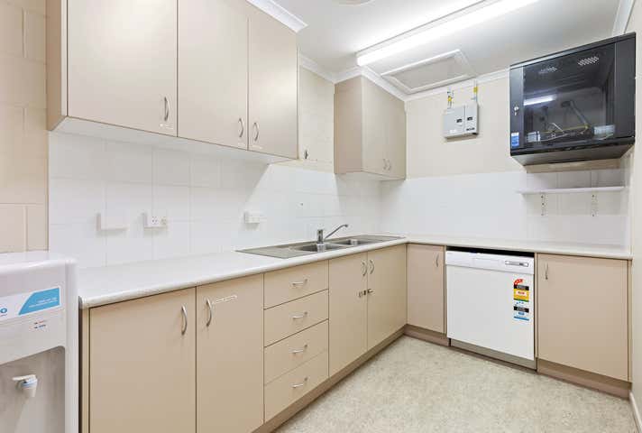 37 Tavistock Street Torquay QLD 4655 - Image 10