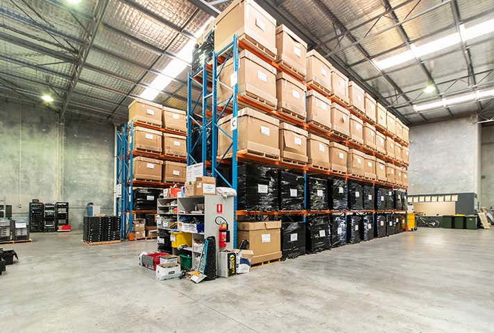 8 Blackly Row Cockburn Central WA 6164 - Image 7