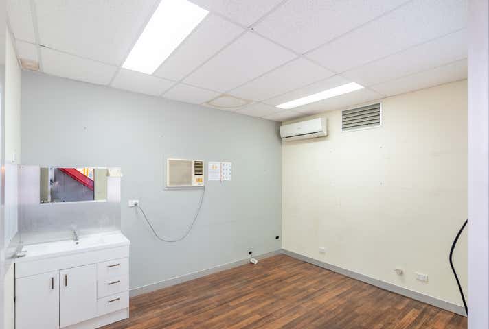 11 William Street Blackstone QLD 4304 - Image 9