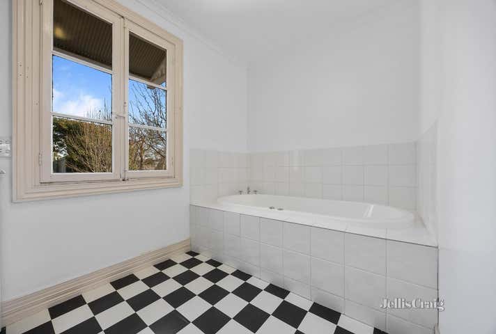 10 Vincent Street Daylesford VIC 3460 - Image 20
