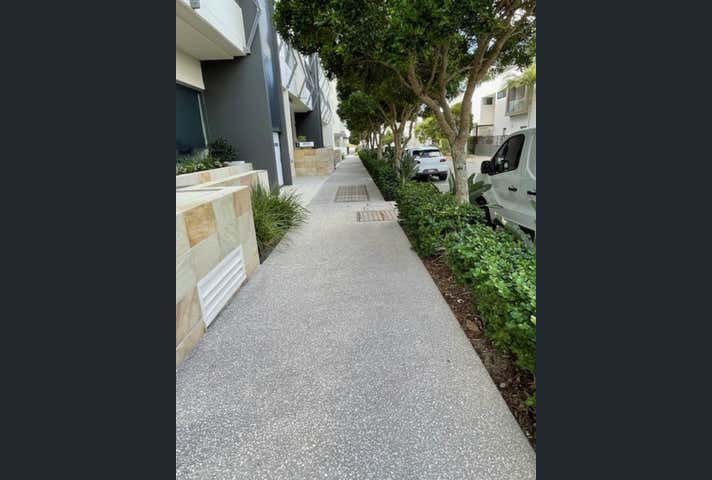 3206/4 Marina Promenade Paradise Point QLD 4216 - Image 9