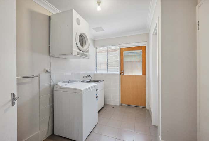 382 South Terrace South Fremantle WA 6162 - Image 9