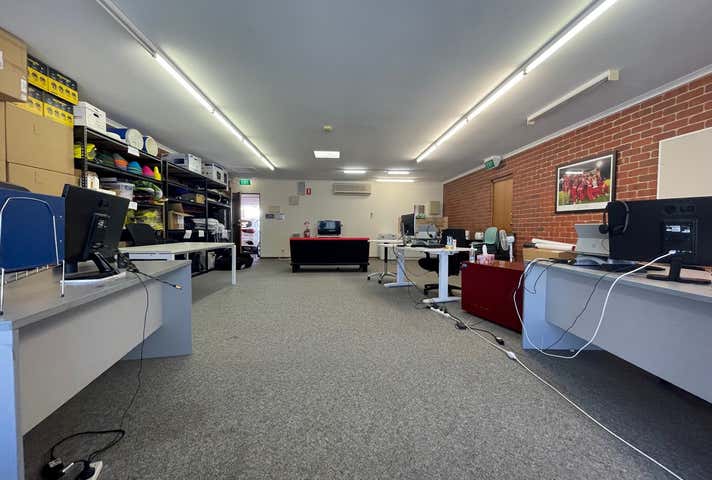 80 Onkaparinga Valley Road Woodside SA 5244 - Image 16