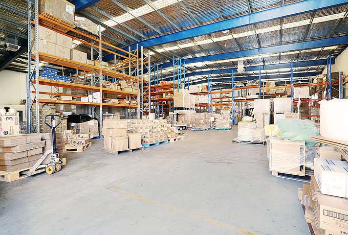 68 Bannister Road Canning Vale WA 6155 - Image 16