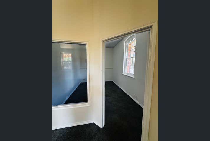 4/35 Will Street Bendigo VIC 3550 - Image 3