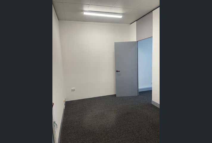 Unit 14, 15-21 Collier Rd Morley WA 6062 - Image 14