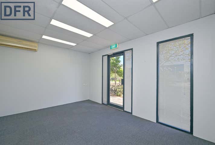 13 Paxton Way Port Kennedy WA 6172 - Image 10