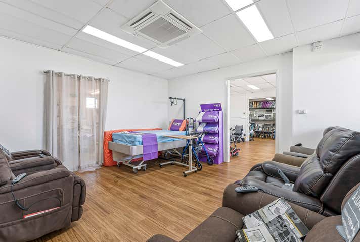 1-3/42 Torquay Road Pialba QLD 4655 - Image 2
