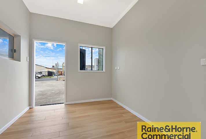 24 Cameron Street Clontarf QLD 4019 - Image 3