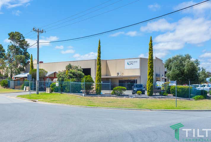 1/16 Kalmia Road Bibra Lake WA 6163 - Image 5