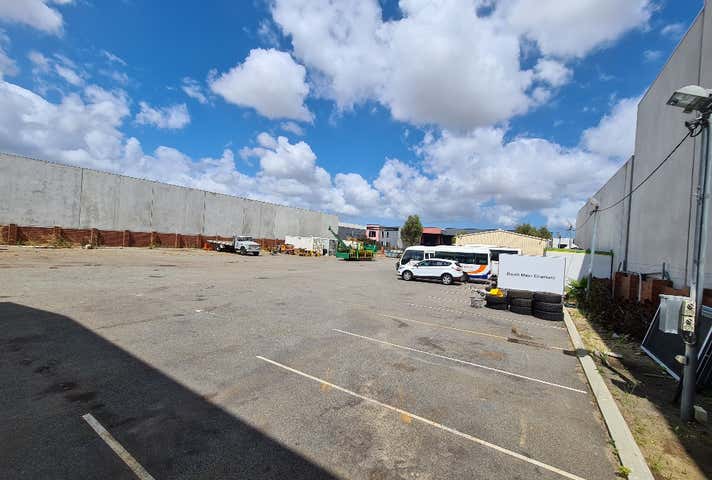 18 Kalinga Way Landsdale WA 6065 - Image 12