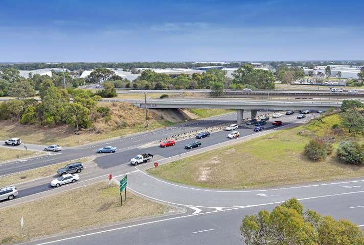 104 Robjant Street Hampton Park VIC 3976 - Image 9