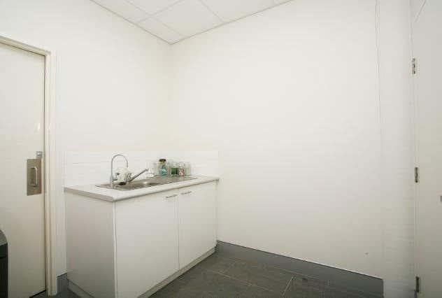 1/44 Devlan Street Mansfield QLD 4122 - Image 13