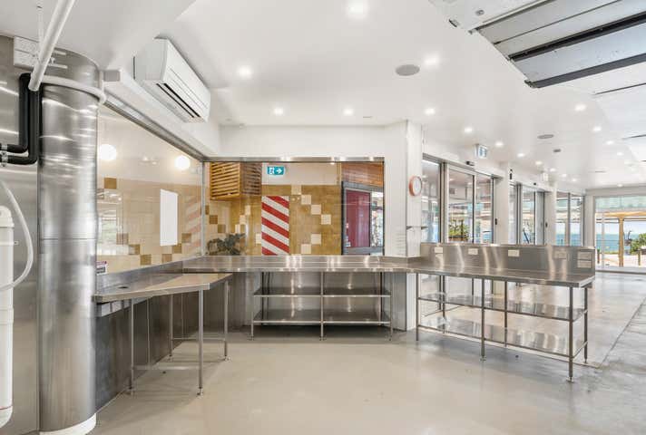 2/77 Redcliffe Parade Redcliffe QLD 4020 - Image 8