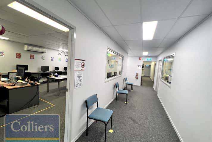 2/199 Ingham Road West End QLD 4810 - Image 12