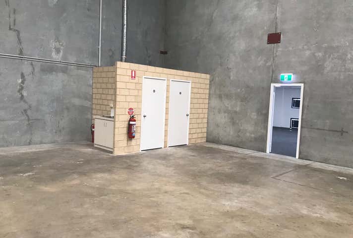 24 Ernest Clark Rd Canning Vale WA 6155 - Image 9