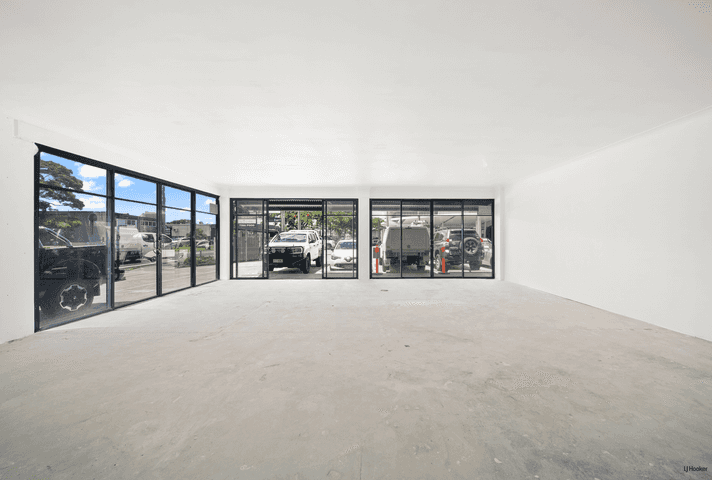 Shops 11 & 12, 27-31 Currumbin Creek Road Currumbin Waters QLD 4223 - Image 2