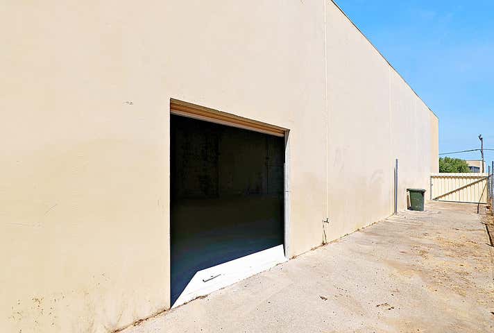 Unit 1, 13 Emplacement Crescent Hamilton Hill WA 6163 - Image 14