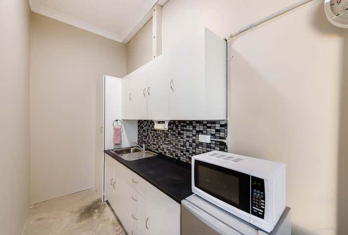 25 Rosie Place Altona VIC 3018 - Image 3