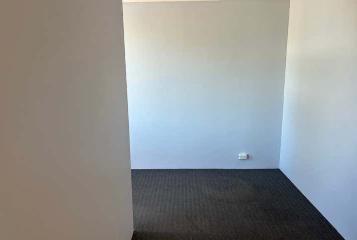 5/42 Ardross Street Applecross WA 6153 - Image 5