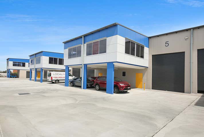 5/35 Five Islands Road Port Kembla NSW 2505 - Image 1