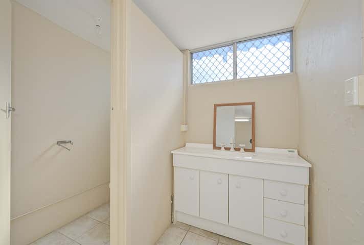 4&5/29 Gympie Way Willetton WA 6155 - Image 9