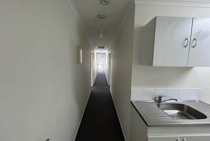 8/59 Torquay Road Pialba QLD 4655 - Image 4